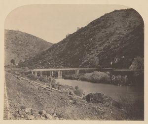 マーセド川ベントンダム 作： Carleton Watkins