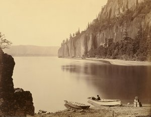 オレゴン州コロンビア川のケープホーン 作： Carleton Watkins