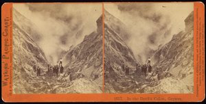 悪魔のカノンでは、間欠泉 作： Carleton Watkins