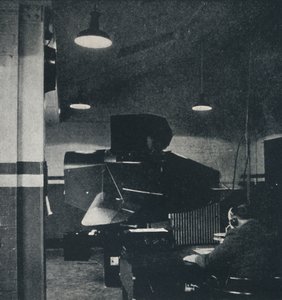 ブラインドフライングインストラクション、1941年 作： Cecil Beaton