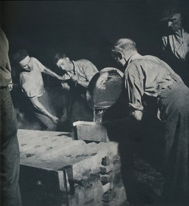 壁画のデザイン、1941 作： Cecil Beaton