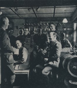 すべての飲み物、1941 作： Cecil Beaton