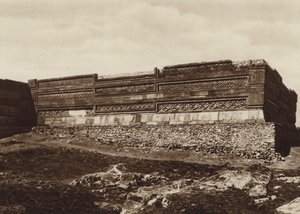 メキシコ：オアハカ州ミトラ遺跡（白黒写真） 作： Cecile Seler Sachs