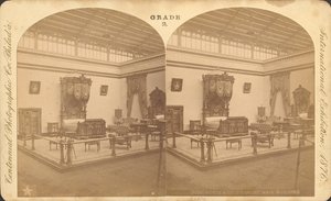 Herts & Co.の家具展示 - 本館 (白黒写真) 作： Centennial Photographic Co.