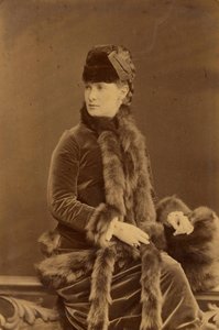 マリー・パブロフナ・ロマノヴァ - ロシアの大公マリア・パブロフナ (1854-1920)、ベルガマスコ、チャールズ (カール) (1830-1896) 作。 アルブミン写真、c。 1880年。ロシア国立映画・写真アーカイブ、クラスノゴルスク