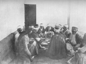 ドルーズとの食事、c1913 作： Charles J. S. Makin