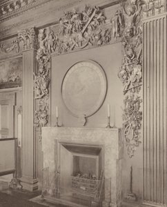 アドミラルティ、ホワイトホール、役員室の煙突部分 作： Charles Latham