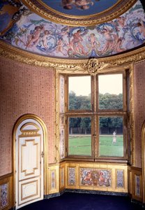 ヴォー・ル・ヴィソムト城（Chateau de Vaux Le Visomte）のバスルーム。シャルル・ルブラン（ル・ブラン）（1619-1690）の絵 作： Charles Le Brun