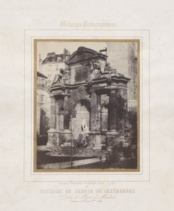 リュクサンブール公園の噴水 (マリー ド メディチの洞窟) 作： Charles Marville