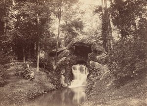 洞窟、マーレ・オ・ビッシュ、ブローニュの森、1858-1860年（写真） 作： チャールズ・マーヴィル