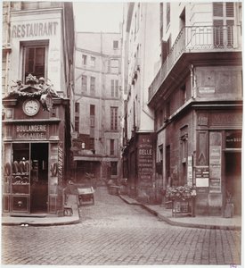 1858年から78年の間にパリのサンソヴール通りから出たサンクロード大通り 作： Charles Marville