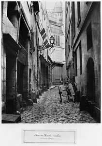 1858-78年、パリのグラティニー通りにあるルーデュムーラン 作： Charles Marville