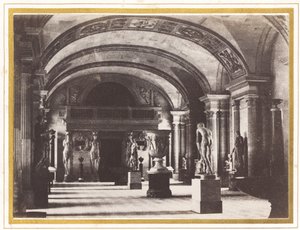 ルーヴル美術館のカリアティードの部屋、c。 1851年。 作： Charles Marville