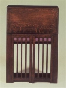デスク（木材）（閉鎖） 作： Charles Rennie Mackintosh