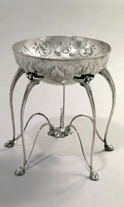 ボウル、1893-96シルバー 作： Charles Robert Ashbee