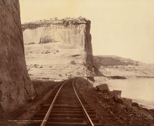 ドッジズ・ブラフ、グランド・リバーの峡谷、1870年（写真）