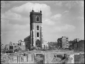 セント ジャイルズ クリプルゲート、フォア ストリート、シティおよびロンドン市の郡、GLA、1941 年から 1945 年。 作： Charles William Prickett