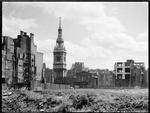 セント・メアリー・ル・ボウ教会、チープサイド、シティおよびロンドン市の郡、GLA、1941-1945。 作： Charles William Prickett