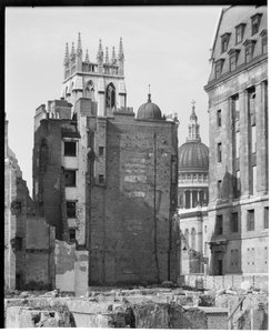 セント ポール大聖堂、セント ポール教会墓地、シティ オブ ロンドン、シティ オブ ロンドン、GLA、1941-1945。 作： Charles William Prickett