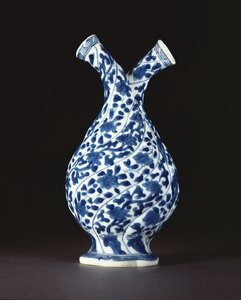 ヨーロッパのガラスの形の青と白の二重瓶、康西時代（1662-1722）（磁器）