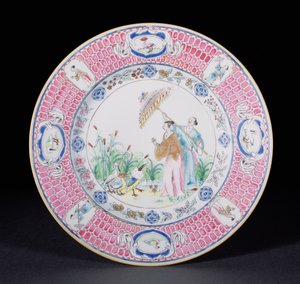 コルネリスプロンク（1691-1759）乾隆期（1736-95）c.1734（磁器）の設計による、ラダムオーパラソンを描いたファミールローズで描かれたディナープレート 作： Chinese School