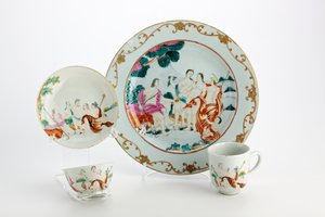 パリの審判（磁器）の表現で飾られた皿、茶碗、コーヒーカップ、ソーサー 作： Chinese School