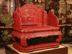 天皇皇后両陛下（1711-99）（刻まれた赤い漆）