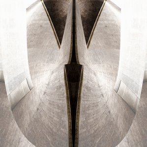 ダーク・アーキテクチュラル・スプリット 作： Christina Sillen
