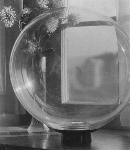 静物、1907 作： Clarence Henry White