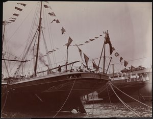 ドック入りしたS.S.「Umbria」、1897年頃（モノクロ写真 作： Company Byron