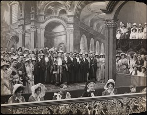 映画「Sixty Years a Queen」のスチール写真（1914年頃）（モノクロ写真