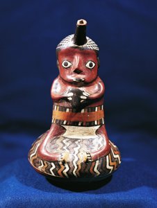 音楽を題材にした擬人化された容器、ペルー（ポリクローム・テラコッタ 作： Culture Nazca