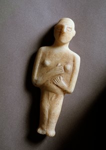 女性の偶像、図案化されたフィギア、白大理石、紀元前3200～2000年 作： Cycladic Cycladic