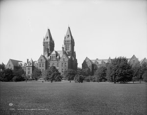 バッファロー州立病院、ニューヨーク州バッファロー、c.1900-10 作： Detroit Publishing Co.