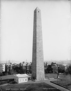 バンカーヒル記念碑、マサチューセッツ州チャールズタウン、c.1890-99 作： Detroit Publishing Co.
