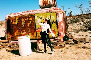 クロエ・ブラック、2016年（写真） 作： ダイアナ・ゴメス