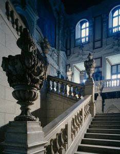 ドメニコ・フェリ作「名誉の大階段」（1864-1865）、トリノ王宮（パラッツォ・レアーレ）（ユネスコ世界遺産登録 作： Domenico Ferri