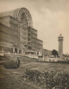 シデンハムのクリスタルパレスのガラスと桁、c1935。 作： Donald McLeish