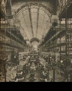 集束ビームと装飾用水を備えた大ホール、c1935。 作： Donald McLeish