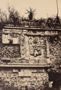 ウクスマル、インディアンの浮き彫り、尼僧の宮殿（Uxmal, Bas Relief de l