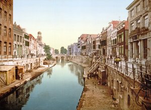 1890年から1900年までのユトレヒトのオーデグラハトを見下ろす眺め 作： Dutch Photographer