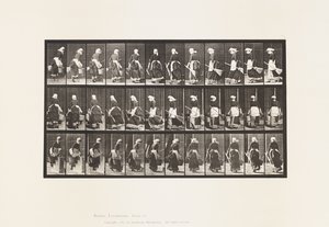 プレート107。水の入ったバケツとほうきを持って階段を上がろうとする姿 作： Eadweard Muybridge
