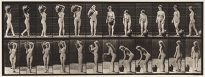 プレート226。肩から地面へのウォータージャーの取り外しと回転 作： Eadweard Muybridge
