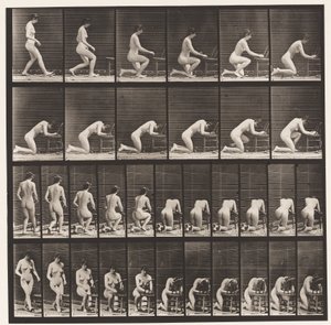 プレート254。ひざまずいて、椅子にひじ、握りしめられた手 作： Eadweard Muybridge