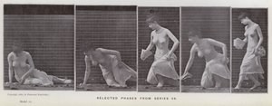 動き回る人間の姿。シリーズ56からの選択段階（モノクロ写真 作： Eadweard Muybridge