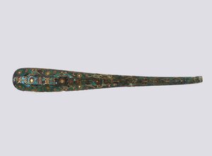 ガーメントフック 作： Eastern Zhou Dynasty Chinese School
