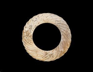 中 作： Eastern Zhou Dynasty Chinese School