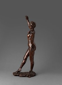 ダンサーは踊る準備ができて、右足を前方に、ダンスの準備、右足を前方に、1895-1900 作： Edgar Degas