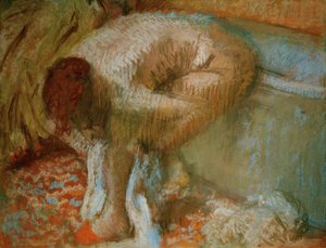 お風呂の後、足を乾燥させる女性 作： Edgar Degas