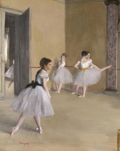ルペレティエ通りのオペラ座のホワイエ 作： Edgar Degas